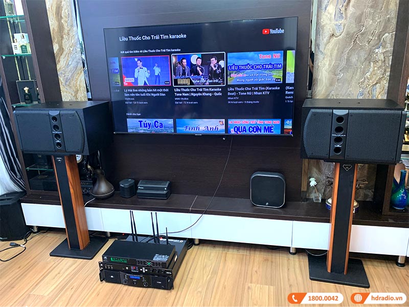 Dan karaoke gia dinh cua anh Nghia