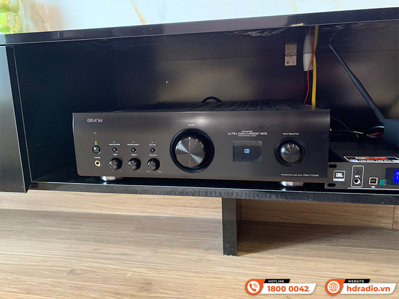 Dàn nghe nhạc và hát karaoke của anh Quân ở Cầu Giấy, Hà Nội