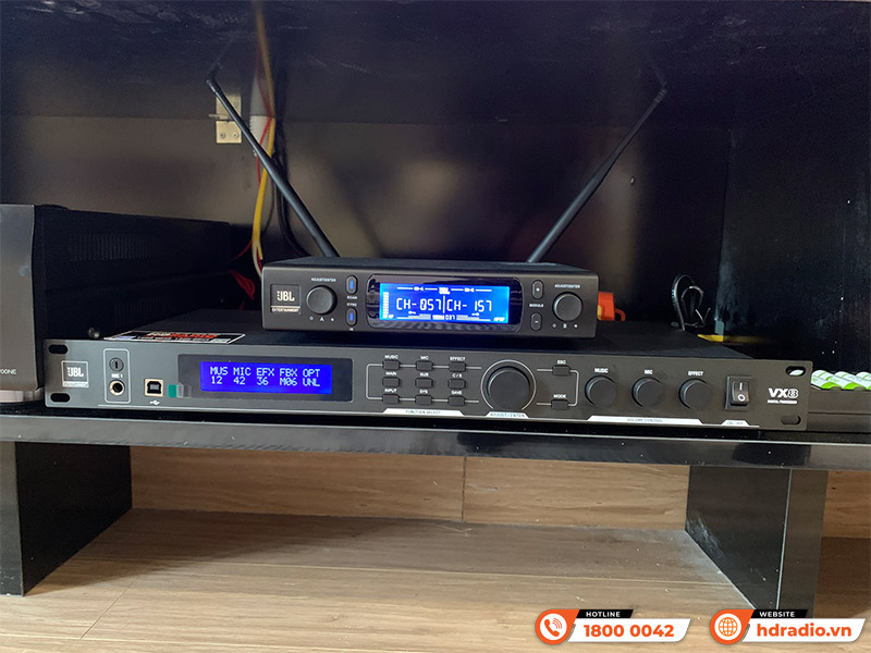 Dàn nghe nhạc và hát karaoke của anh Quân ở Cầu Giấy, Hà Nội