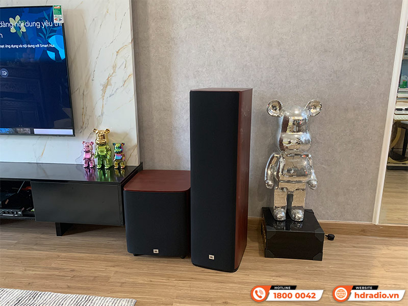 Dàn nghe nhạc và hát karaoke của anh Quân ở Cầu Giấy, Hà Nội