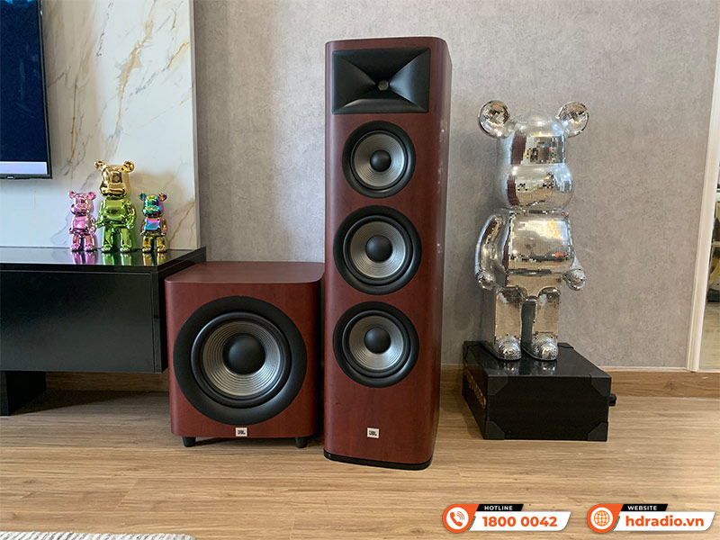 Dàn nghe nhạc và hát karaoke của anh Quân ở Cầu Giấy, Hà Nội