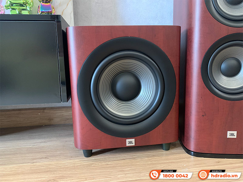 Dàn nghe nhạc và hát karaoke của anh Quân ở Cầu Giấy, Hà Nội