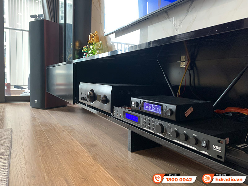 Dàn nghe nhạc và hát karaoke của anh Quân ở Cầu Giấy, Hà Nội