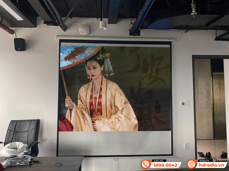 Hệ thống âm thanh, trình chiếu phòng học của anh Quốc ở Quận Tân Bình, Hồ Chí Minh