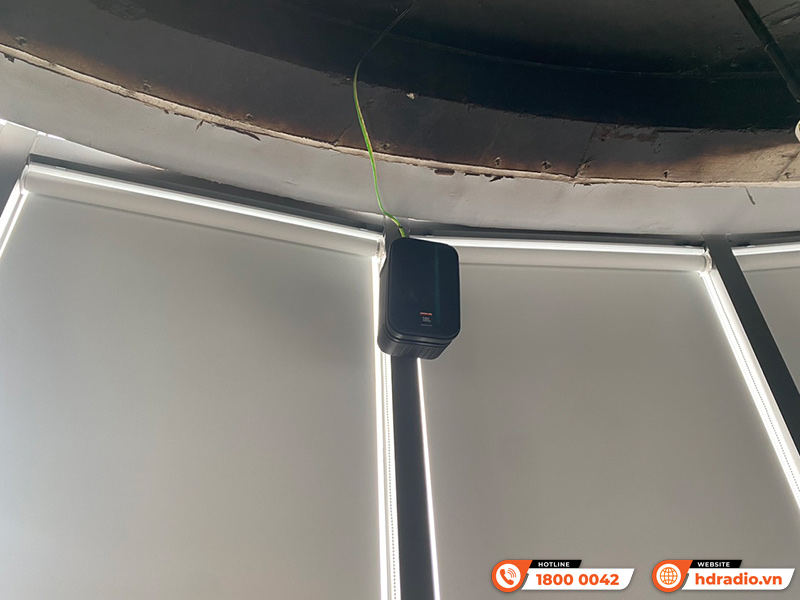 Hệ thống âm thanh, trình chiếu phòng học của anh Quốc ở Quận Tân Bình, Hồ Chí Minh