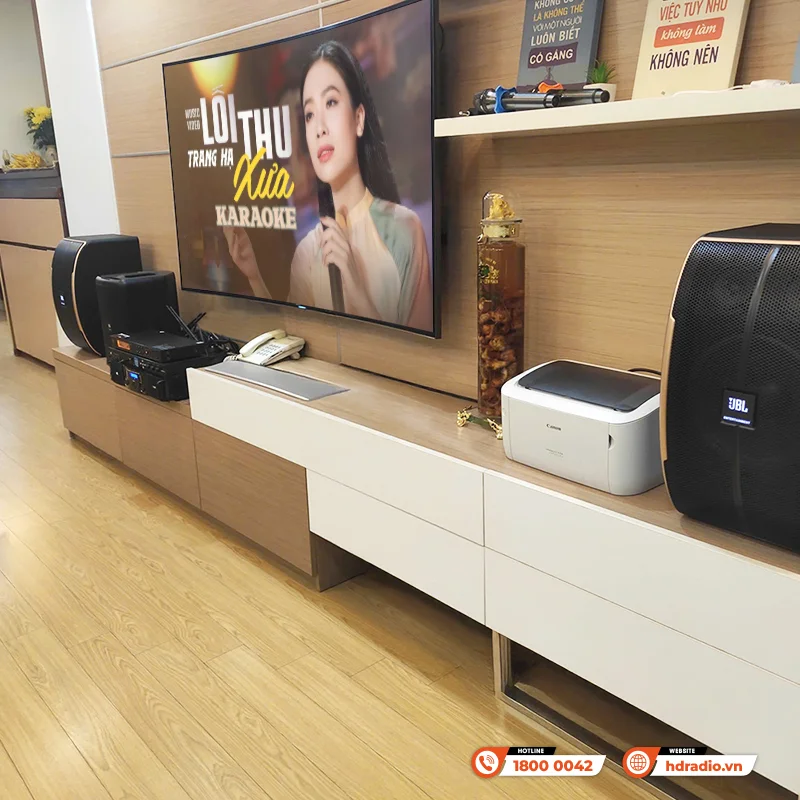 Dàn karaoke của anh Tuấn ở Cầu Giấy, Hà Nội Dàn karaoke của anh Tuấn ở Cầu Giấy, Hà Nội