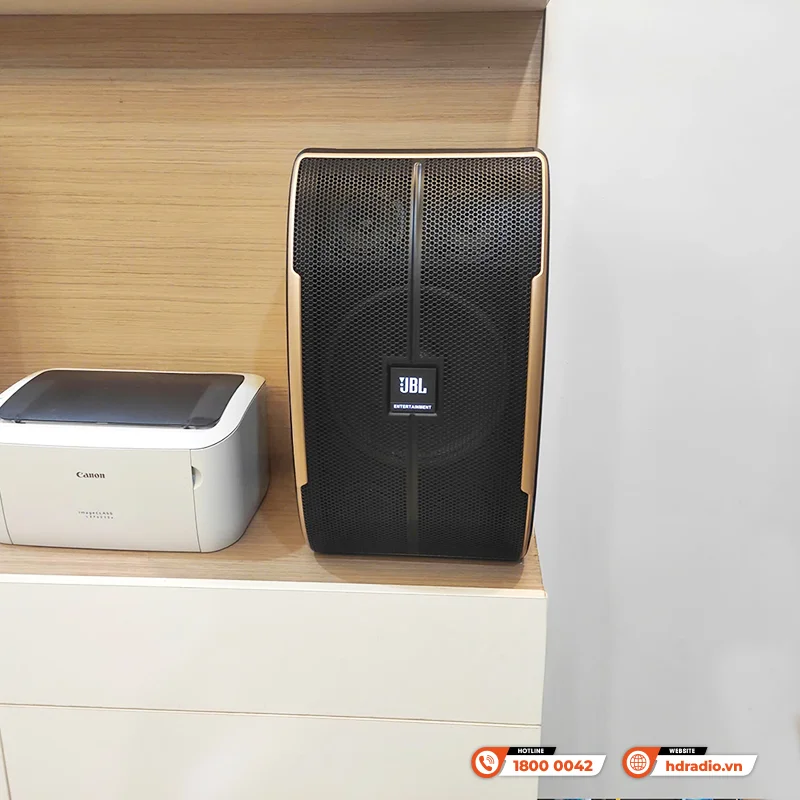 Dàn karaoke của anh Tuấn ở Cầu Giấy, Hà Nội Dàn karaoke của anh Tuấn ở Cầu Giấy, Hà Nội