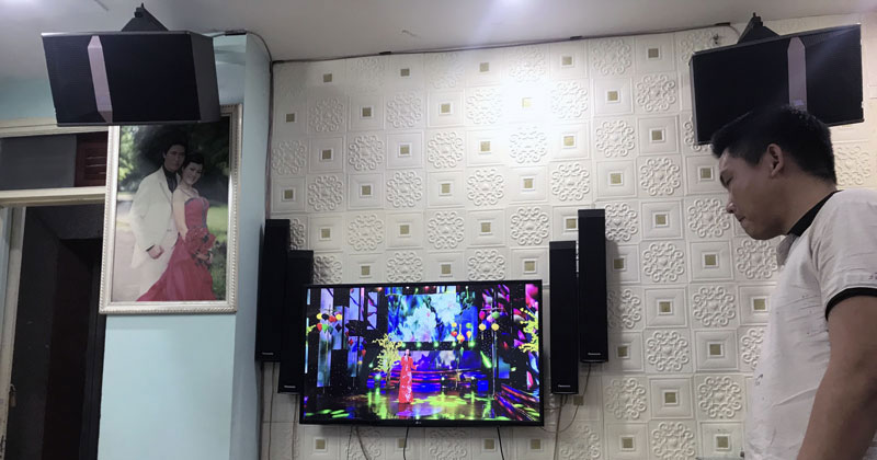 Lắp dàn karaoke cho chị Lương ở Thanh Xuân, Hà Nội (Loa karaoke JBL Ki510, Đẩy liền vang Neko AK3500)