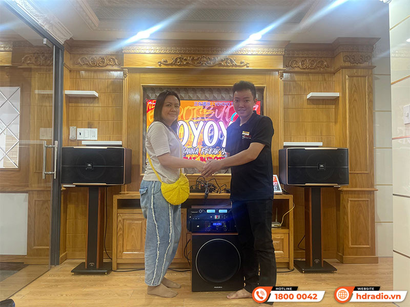 Dàn karaoke của chị Tú Q ở Quận Bình Tân, Hồ Chí Minh