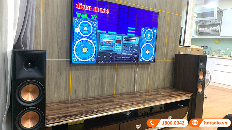 Đặc biệt nhằm hỗ trợ tối đa cho anh Tuấn, HDRadio miến phí hoàn toàn công lắp đặt vận chuyển cũng như setup miễn phí trực tiếp tại Dàn nghe nhạc của gia đình anh có giá trị lên tới gần 3 triệu đồng.