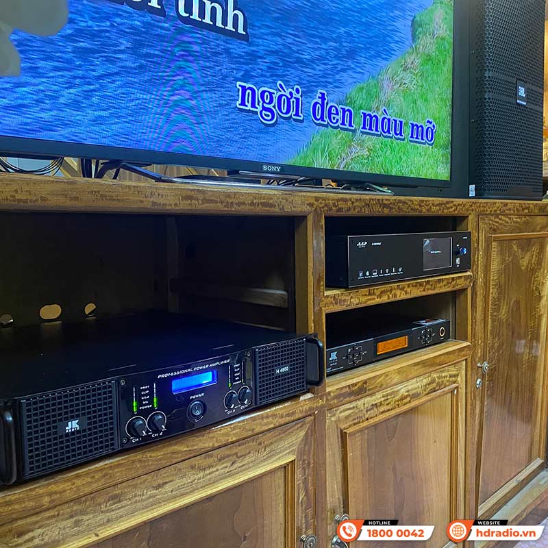 Dàn karaoke của chú Tiến ở Cầu Giấy, Hà Nội
