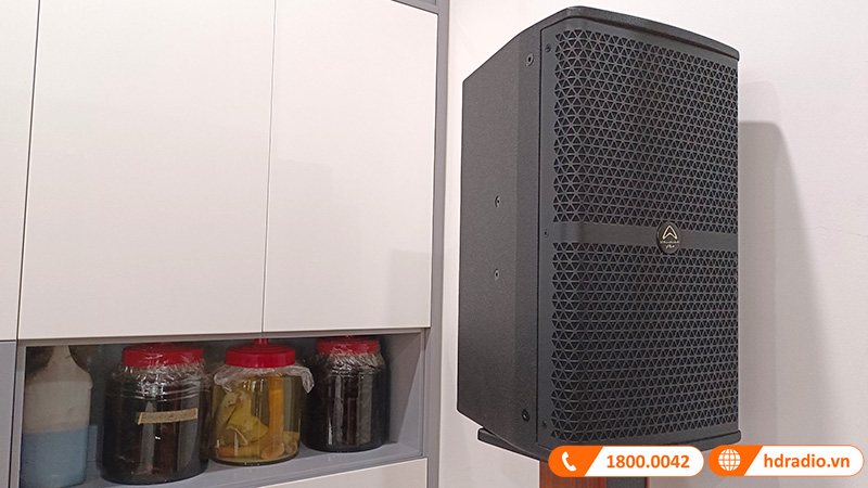 hoan thien dan karaoke cuc hay tri gia gan 40 trieu dong cho chu vuong o tan phu ho chi minh