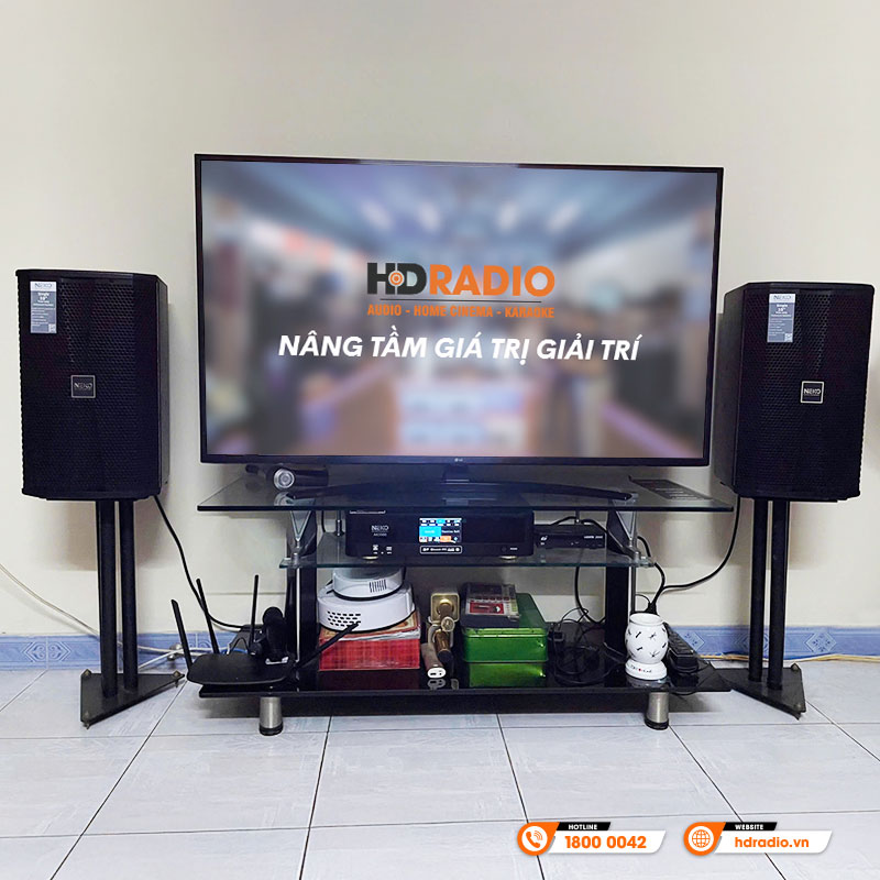 Dàn karaoke của cô Nhân ở Thanh Xuân, Hà Nội Dàn karaoke của cô Nhân ở Thanh Xuân, Hà Nội