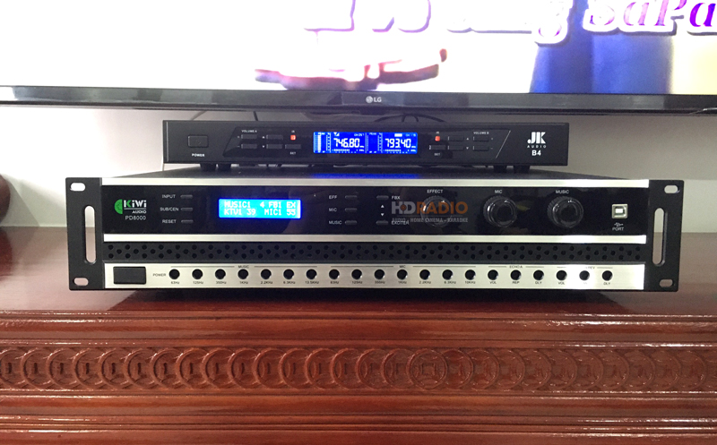 bo-dan-karaoke-jbl-cho-anh-cuong-phu-luong4