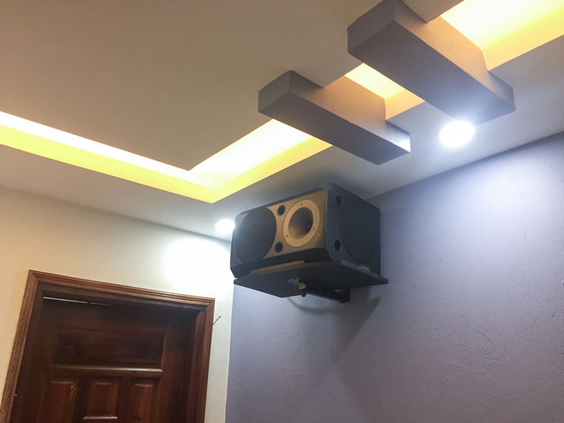 lap-dan-karaoke-gia-dinh-anh-son-o-nguyen-duc-canh-hoang-mai-hn3