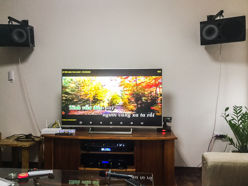 lap-dat-bo-dan-karaoke-vip-cho-chi-trang-truong-chinh-ha-noi (2)