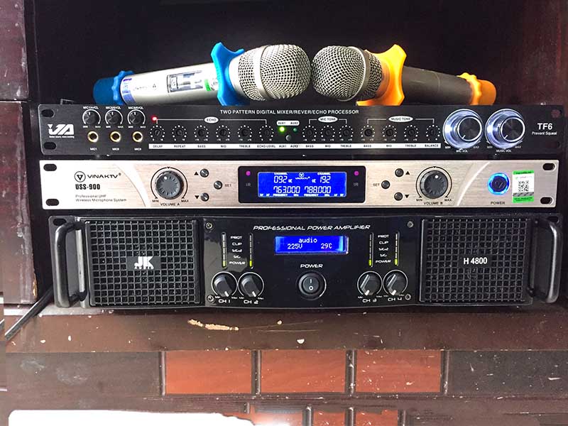 lap-dat-dan-karaoke-vip-cho-anh-duy-tai-nguyen-cong-tru-ha-noi4