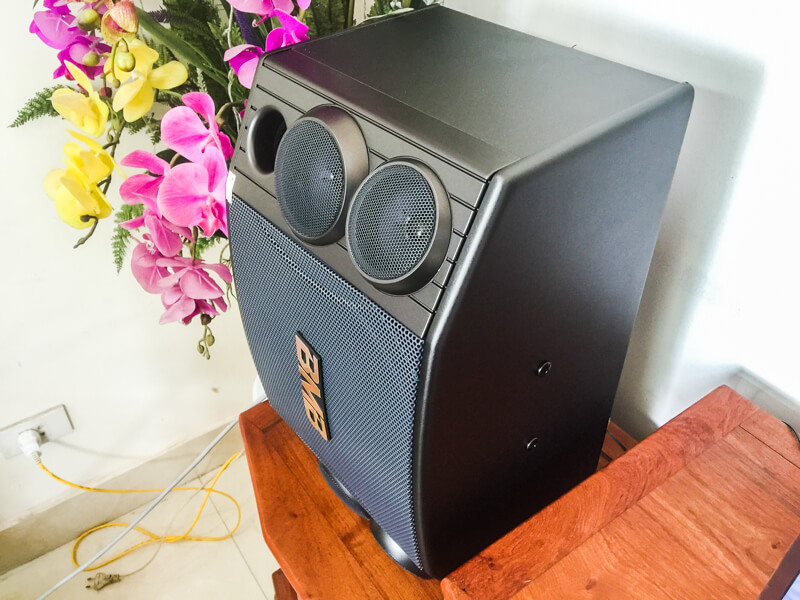 lap-tron-bo-dan-karaoke-cho-gia-dinh-anh-nam (2)