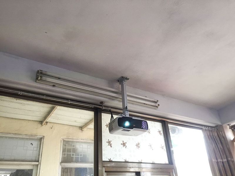 lap-bo-man-chieu-may-chieu-chi-ha-an-duong-vuong3