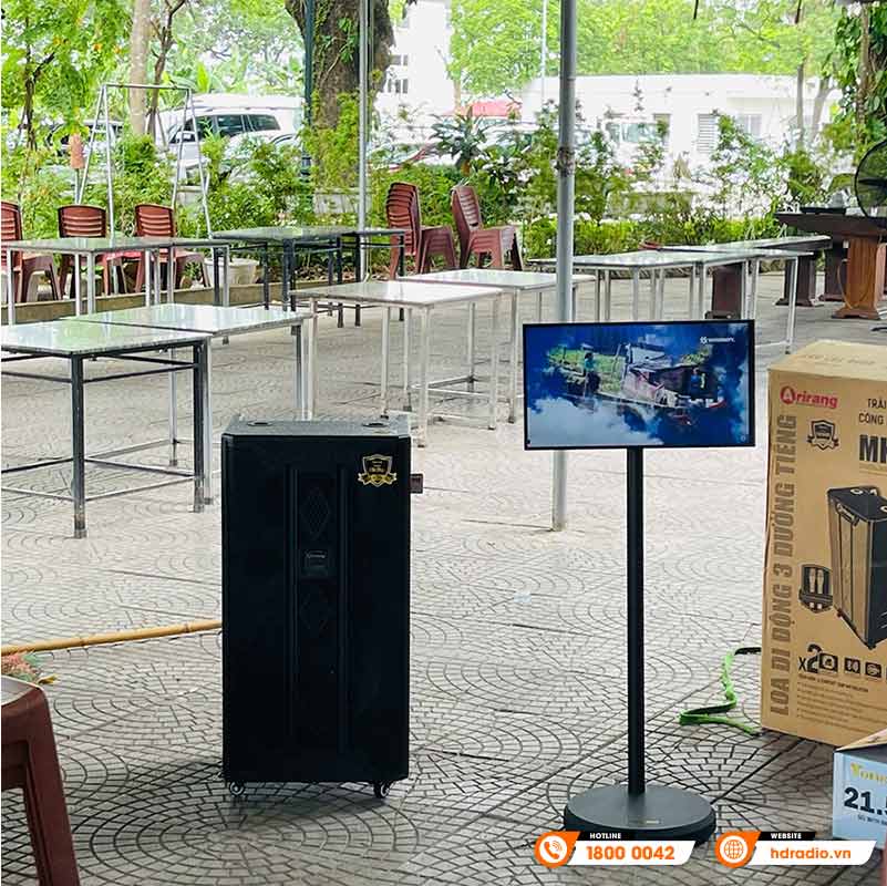 Bàn giao Loa kéo Arirang MK3 Max và Màn hình cảm ứng 21.5 inch Tomko GoWithMe T215G16 cho Nhà hàng Mây ở Quận Long Biên, Hà Nội