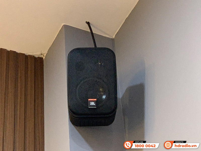 Dàn karaoke của thầy Thông Chấn ở Quận 8, Hồ Chí Minh