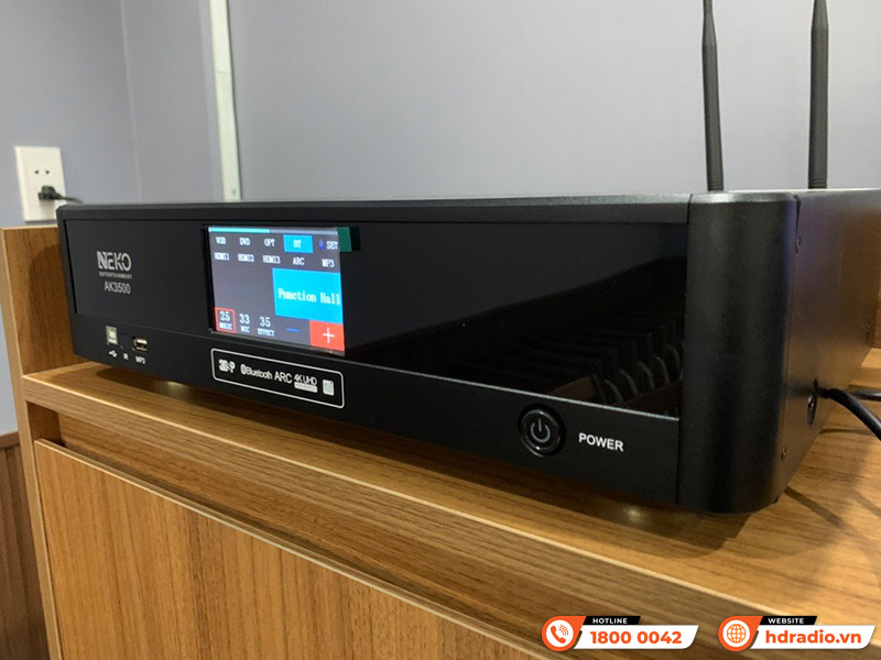 Dàn karaoke của thầy Thông Chấn ở Quận 8, Hồ Chí Minh