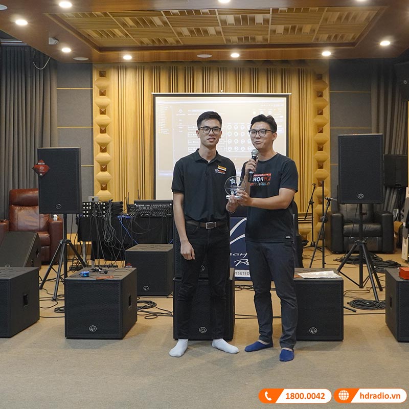 HDRadio đạt Giải Nhất Cuộc Thi Bán Loa JBL Chính Hãng do PGI Tổ Chức HDRadio đạt Giải Nhất Cuộc Thi Bán Loa JBL Chính Hãng do PGI Tổ Chức