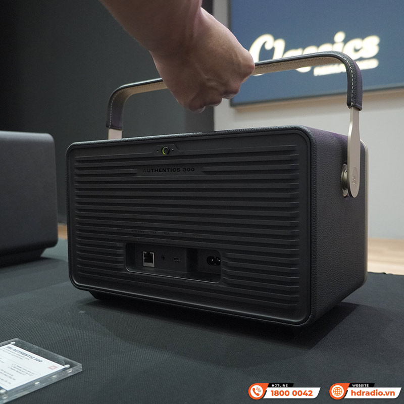 HDRadio Tham Dự Workshop Về Dòng Loa Authentics Và Đầu Đĩa Than Spinner BT Mới Nhất Của JBL