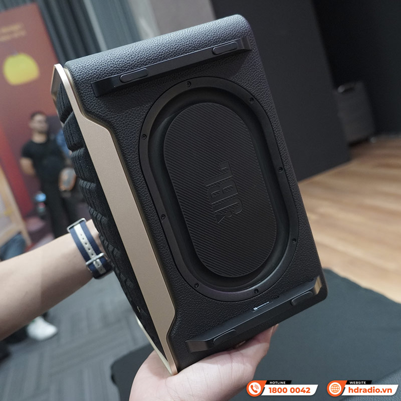 HDRadio Tham Dự Workshop Về Dòng Loa Authentics Và Đầu Đĩa Than Spinner BT Mới Nhất Của JBL