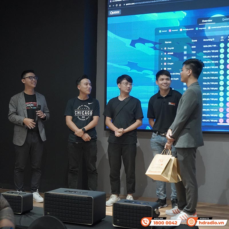 HDRadio Tham Dự Workshop Về Dòng Loa Authentics Và Đầu Đĩa Than Spinner BT Mới Nhất Của JBL