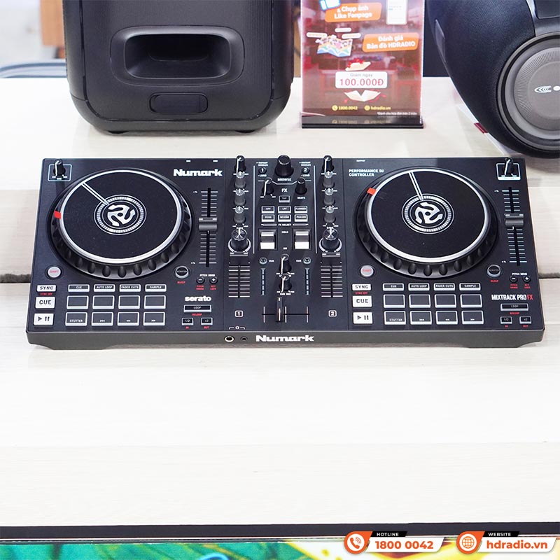 Bàn DJ Numark Mixtrack Pro FX