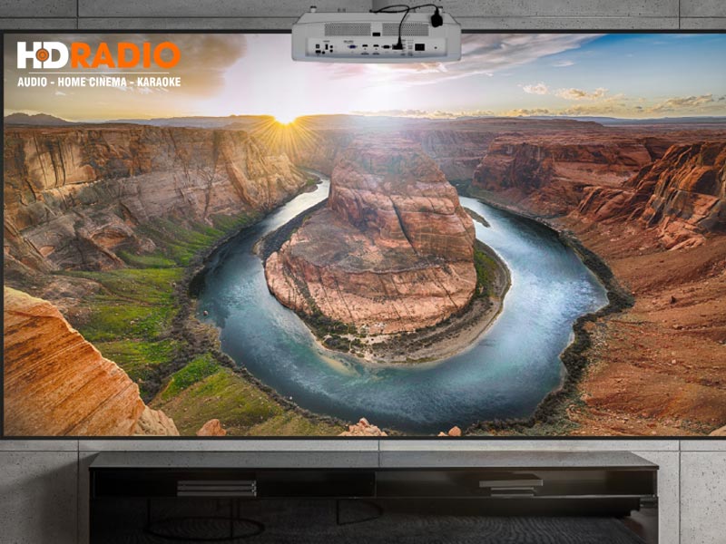 Máy chiếu 4K Optoma UHZ65LV