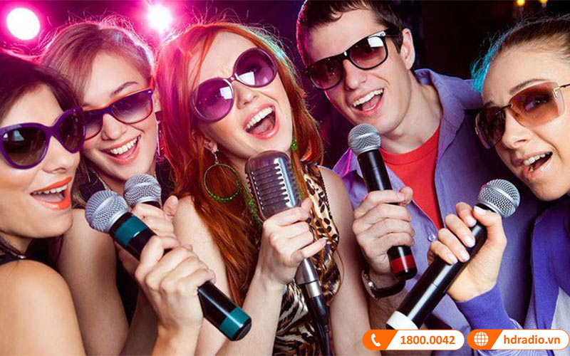 Cách học hát hay giúp bạn tự tin khi cầm micro karaoke ở bất cứ đâu