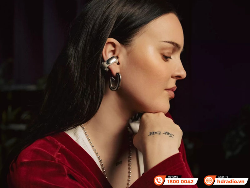 Bose ra mắt tai nghe Ultra Open Earbuds với thiết kế mở thời trang