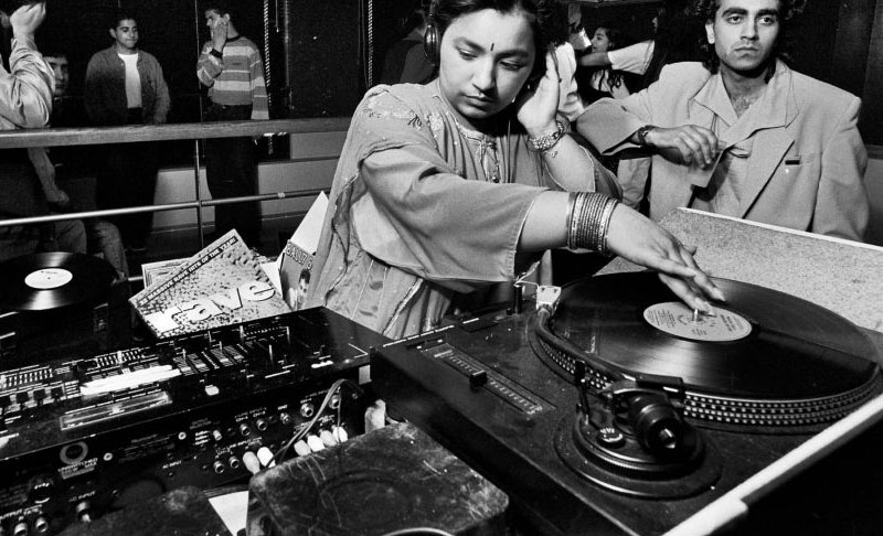 DJ Radical Sista tại Brandford năm 1990