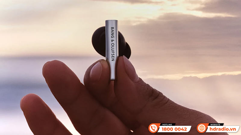 Hãng Bang & Olufsen ra mắt mẫu tai nghe Beo Grace cao cấp