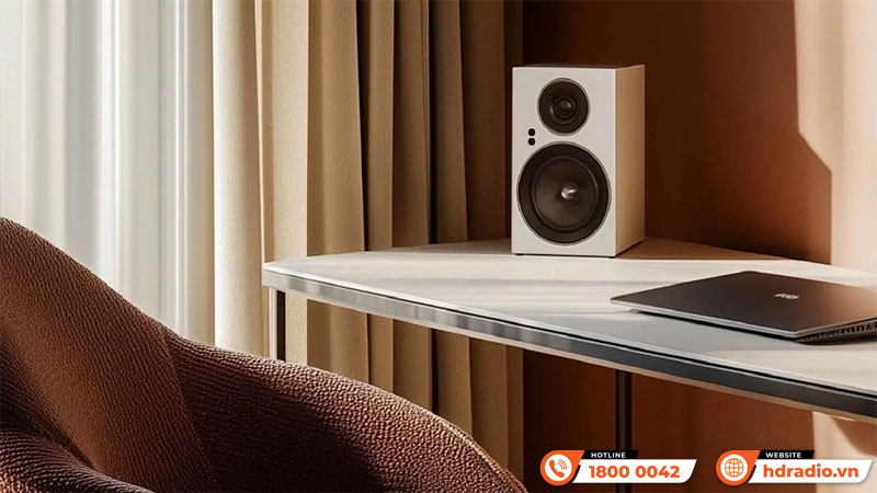 Jamo ra mắt mẫu loa bookshelf active C707PA MKII