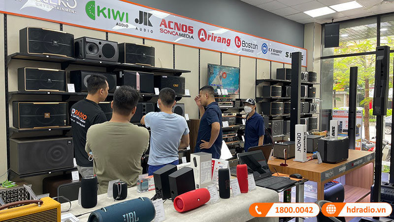 Đội ngũ nhân viên HDRadio tư vấn nhiệt tình, chu đáo