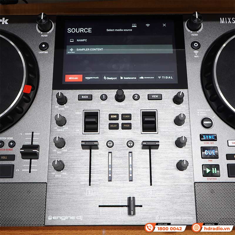 Bàn DJ Numark Mixstream Pro Go
