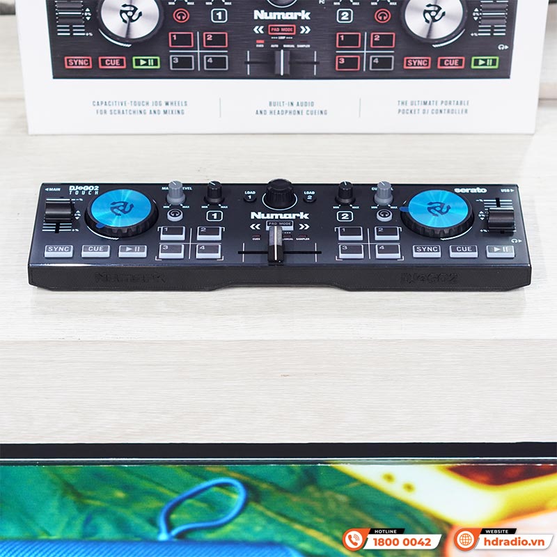 Bàn DJ Numark DJ2GO2 Touch