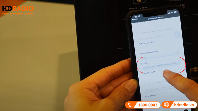 Trên trang kích hoạt bảo hành của hãng marshall chọn của hàng bạn mua