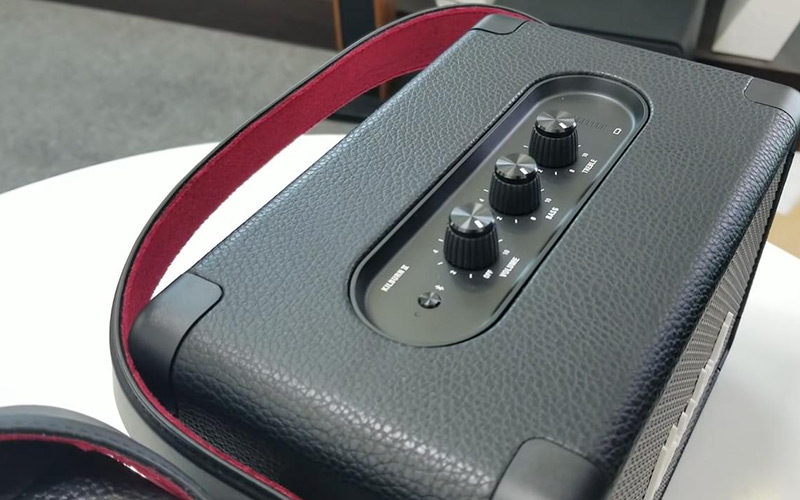 Mặt trên loa Marshall Kilburn 2 chính hãng hàng ASH