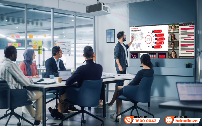 Máy chiếu 4K LG BU50RG