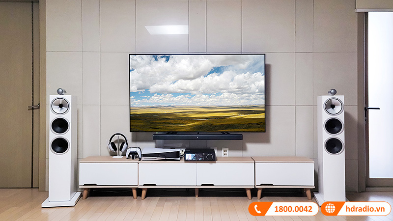 Loa Bowers & Wilkins 703 S3